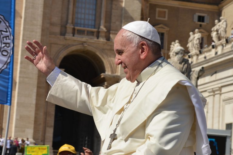 Papa Franjo u u Trstu: Budimo strastveni oko zajedničkog dobra