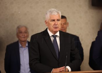 Čović: U BiH se brzo i bez Schmidta može donijeti novi izborni zakon