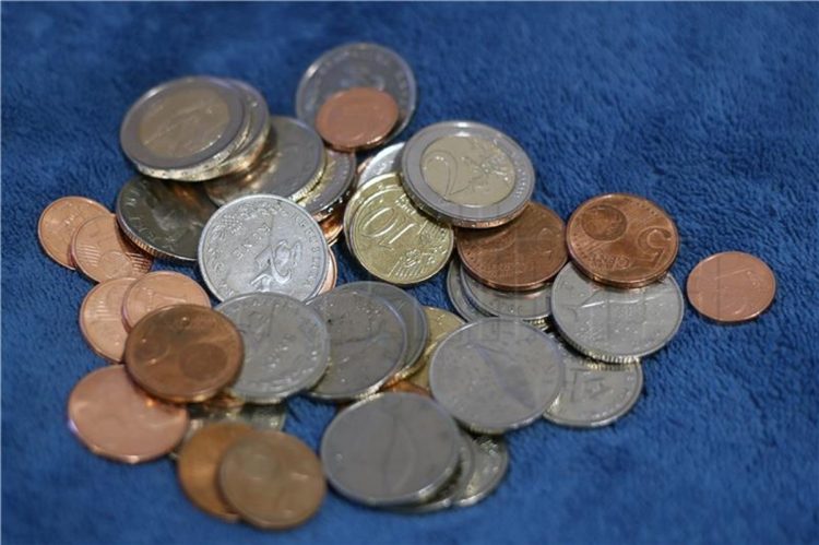 Suverenisti: Ukidanje dvojnog prikazivanja cijena dovest će do veće inflacije