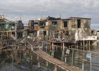 U novim ruskim raketnim napadima na ukrajinske gradove jutros ubijeno 12, a povrijeđeno 75 osoba