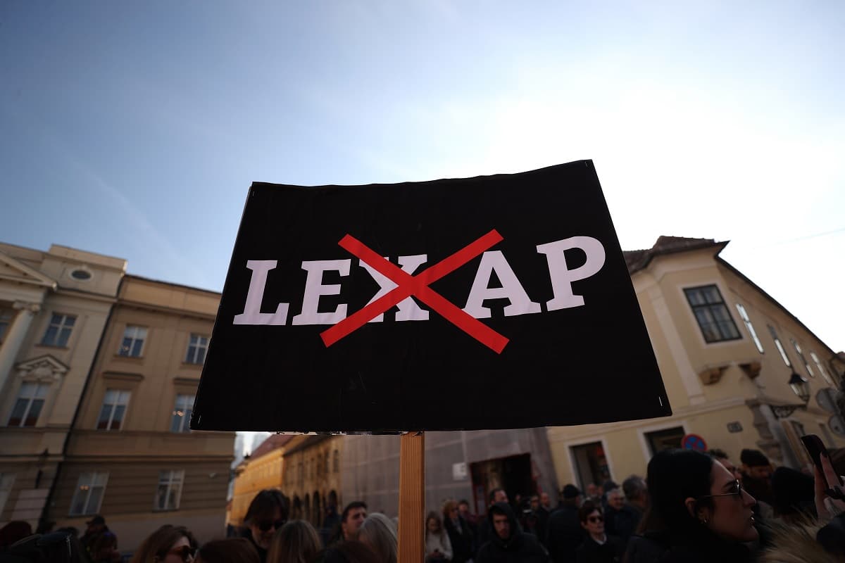 Prosvjed HND-a protiv ‘lexa AP’ Prosvjed HND-a protiv ‘lexa AP’