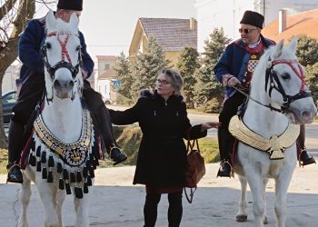 Slavonci njeguju tradicijske vrijednosti: Počela pokladna jahanja