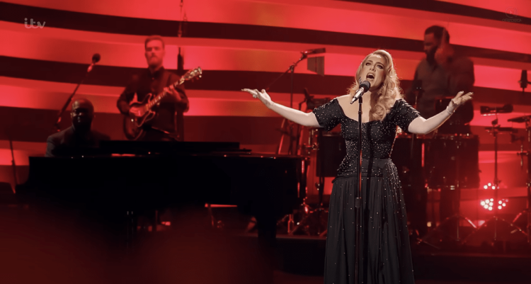 Adele se nakon osam godina vraća u Europu