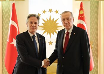 Blinken se sastao s Erdoganom na početku svoje turneje po Bliskom istoku