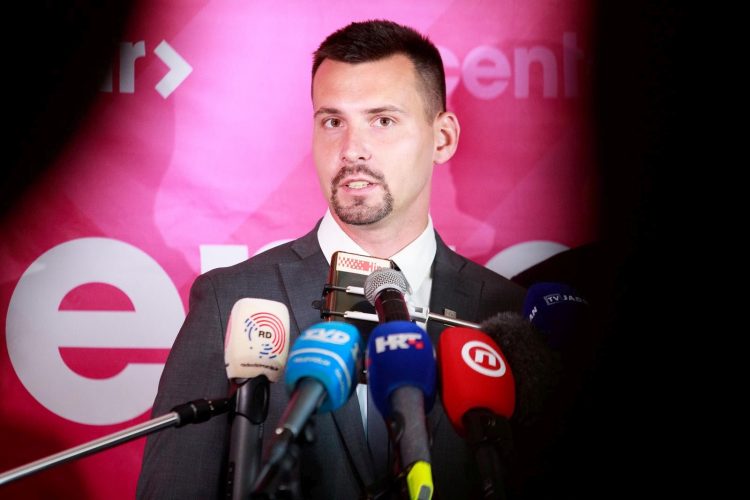 Bojana Ivoševića privela policija, razlog je sukob s jednim investitorom