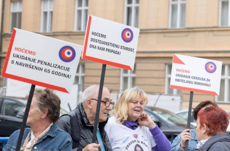 Hrvatska realnost: Mirovine neznatno rastu, 15 eura na 300, a 50 na 1000