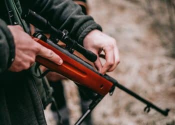 Lov u mutnom: Uskok pokrenuo kaznene prijave zbog skupine koja je nezakonito izdavala lovačka uvjerenja