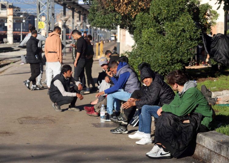 Naši susjedi imaju ogroman problem s migrantima, dvostruko ih je više nego lani