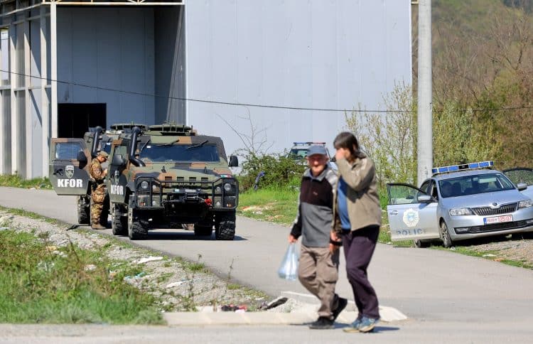 Ogroman egzodus: Gotovo trećina kosovskog stanovništva se sprema za odlazak