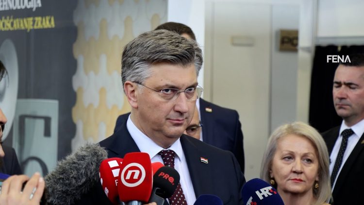 Afere ih koštale: HDZ pao u odnosu na početak godine