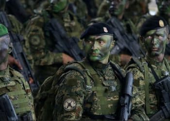 Medved: Pitanje vojnog roka je složeno, uskoro ćemo izaći s prijedlogom