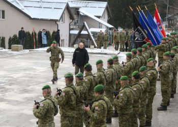 Saborski zastupnici komentirali potencijalno uvođenje obveznog vojnog roka