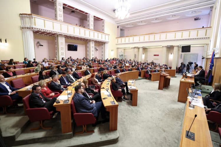 Uskoro doznajemo gdje će Sabor preseliti tijekom obnove zgrade