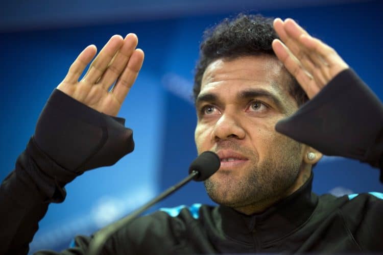 Dani Alves osuđen na četiri i pol godine zatvora zbog seksualnog napada