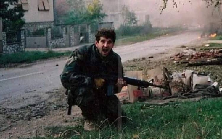 Odlazak heroja Vukovara: Sjećanje na Ivana Leutara – legendarnog pripadnika ‘Žutih mrava’