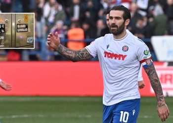 Livaja, Armada i morbidne navijačke poruke