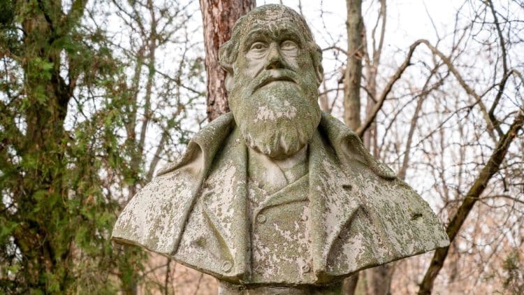‘Kapital’ poklonjen Darwinu od ‘poštovatelja’ Marxa vraća se kući