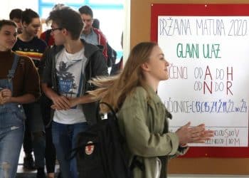 Državnu maturu prijavilo 30.819 pristupnika
