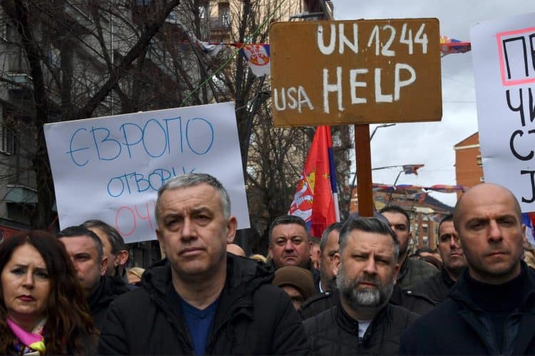 Kosovo neće povući odluku o ukidanju dinara, Kurti nudi vrijeme za prilagodbu