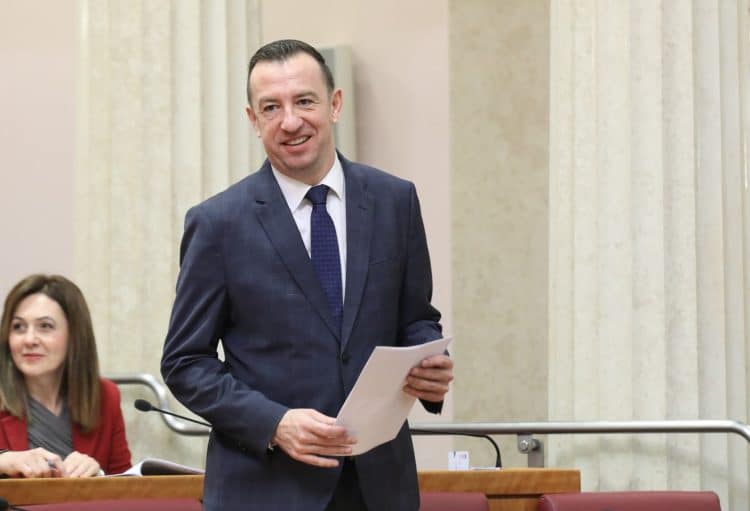 HDZ-ov Mažar tvrdi: U Saboru smo vidjeli krah oporbe