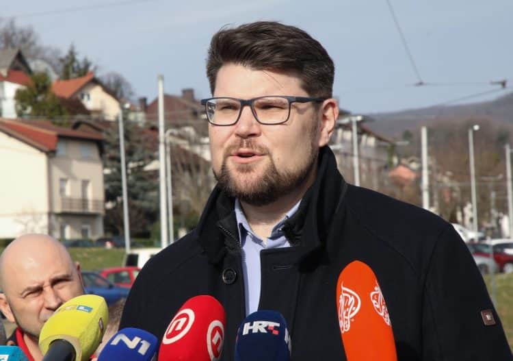 Grbin: Na prosvjedu ćemo tražiti da se odmah raspišu izbori