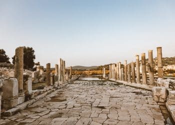 Jaje iz rimskog doba pronađeno u Engleskoj još sadrži tekućinu