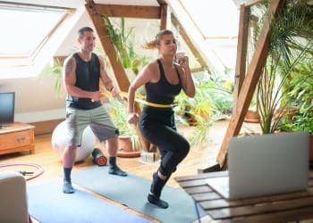 Virtualni fitnes: online platforme za održavanje forme iz udobnosti doma