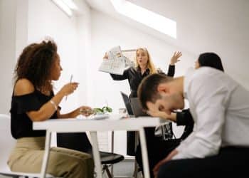 Australija uvodi pravo na ignoriranje šefova izvan radnog vremena