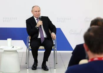  Putin pristao na intervju s Tuckerom Carlsonom