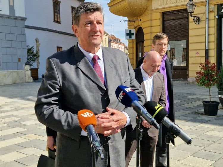 Sačić: Suverenisti i Most u svim jedinicama prelaze izborni prag