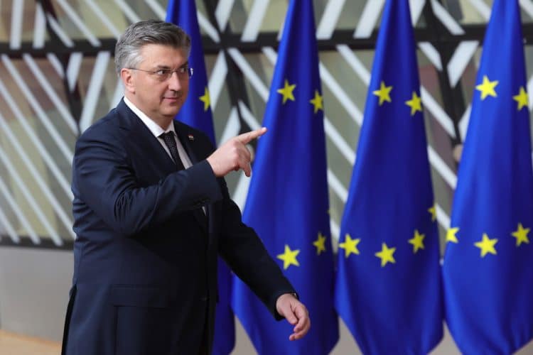 Slovačka uoči predsjedničkih izbora podijeljena u vezi Ukrajine
