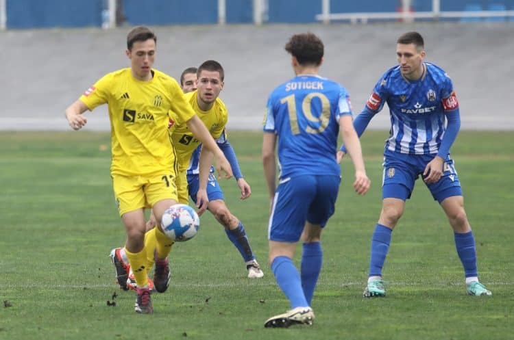 Lokomotiva s 3-0 nadigrala Rudeš