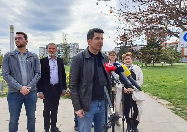 Grmoja o propucanom Turudićevom automobilu: Čudnovata priča, osuđujemo nasilje!