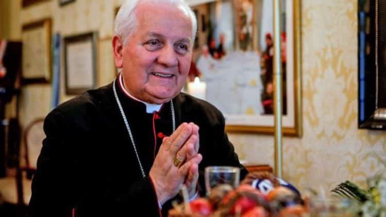 Mahune na drugačiji način – sa špekom i bademima!