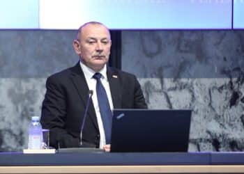 Medved osudio propucavanje Turudićevog vozila