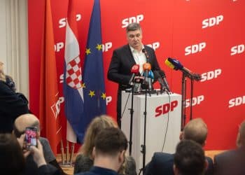 Gong poziva Ustavni sud da se što prije očituje o Milanovićevoj kandidaturi