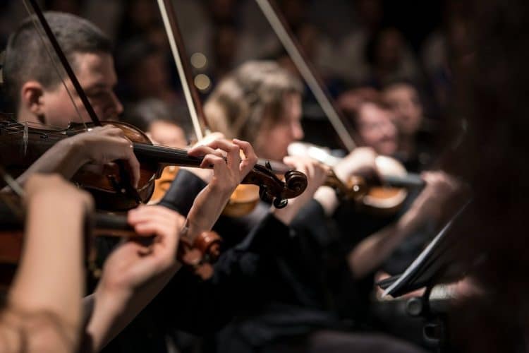 Najavljen koncert Riječkog simfonijskog orkestra ‘Koncertni svjetovi’