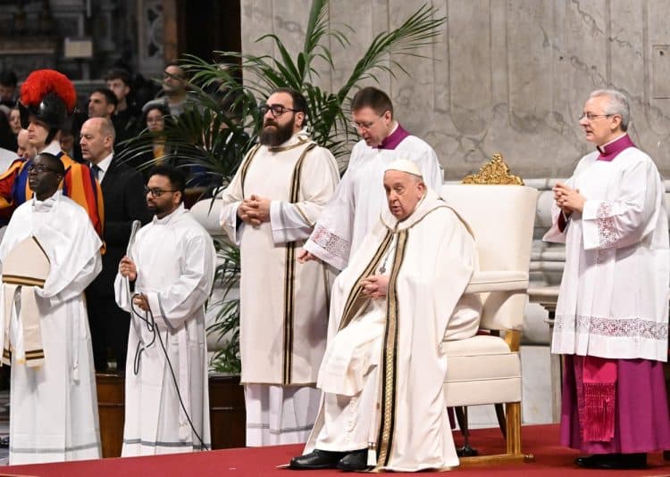 Vatikan: Papa ne poziva Ukrajinu da se preda, nego da pregovara
