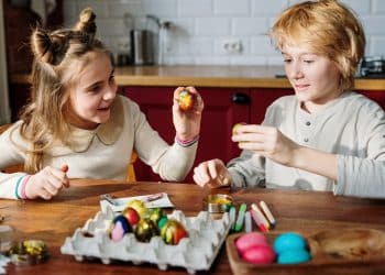 Bojenje pisanica: moderni pristup tradiciji