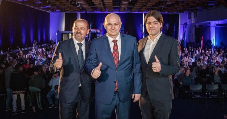 Mesije, mandatar kojeg se ne smije spominjati i ostala (pred)izborna čuda