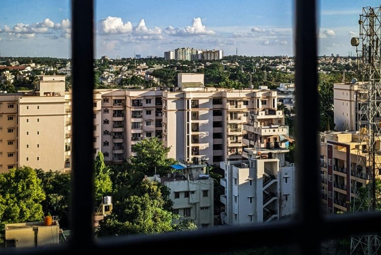 Virovitici nedostaje novih stanova, u Koprivnici za garažno mjesto 20.000 eura