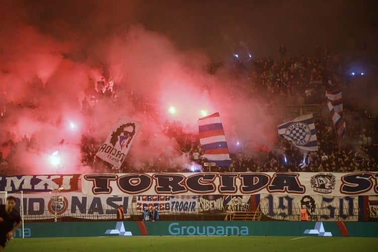 Hajduk zbog ‘Mrzim Dinamo’, ‘Cigane, Cigane’ i ‘Ubij purgera’ dvije utakmice bez gledatelja!