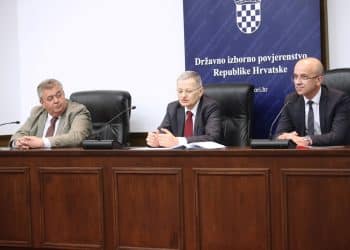 Na EU izbornim listama obavezno pet kandidatkinja/kandidata