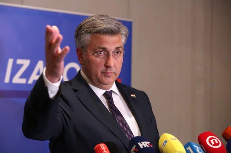 ‘Hoću, hoću’ – odgovorio Plenković na pitanje hoće li nositi listu za Europski parlament!