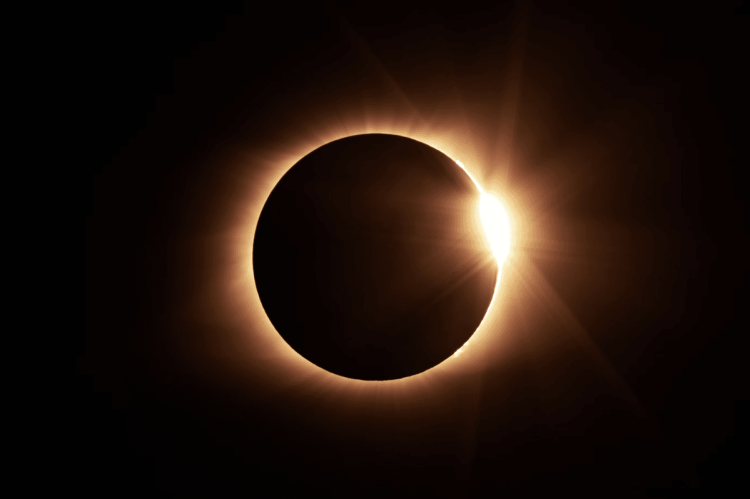 Astronomski događaj godine: Milijuni spremni za potpunu pomrčinu Sunca