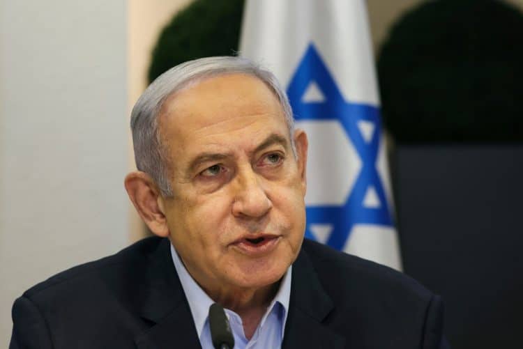 Lani mu ugrađen ‘pacemaker’, a ovih dana operirao bruh, Netanyahu u utorak izlazi iz bolnice