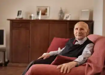 Starost nije prepreka: 95-godišnjak i 87-godišnja kandidatkinja u političkoj utrci