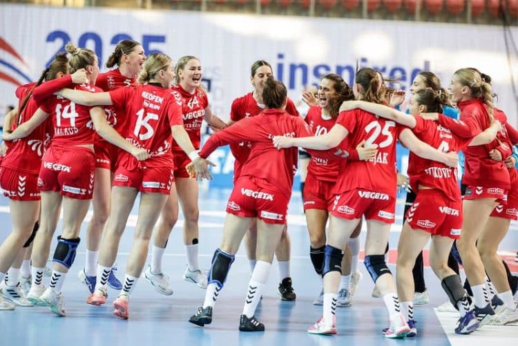 Rukometašice Podravke 26. put osvojile Kup Hrvatske pobijedivši u finalu Lokomotivu