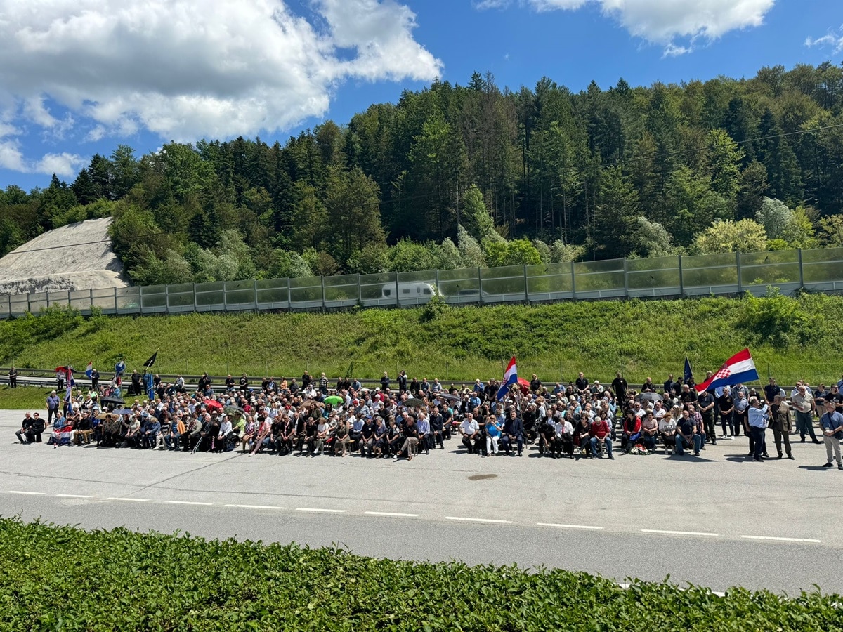 U Maclju obilježena 79. obljetnica Blajburške tragedije i Križnoga puta U Maclju obilježena 79. obljetnica Blajburške tragedije i Križnoga puta