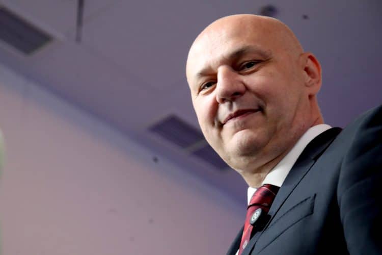 Kolakušić najavio ostavku u Hrvatskom saboru da ne izgubi mjesto u Europskom parlamentu